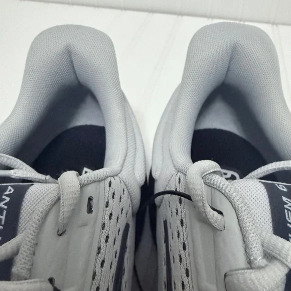 Brooks Men's Light Gray and Black Anthem 6 Running Shoes in Size 14 - Picture 6 of 10